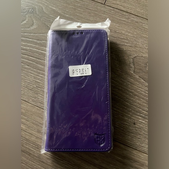 🚨NWT iPhone15- 5 Pack Case Bundle. 3 iPhone 15 Plus Case & 2 IPhone 15 Pro - Picture 7 of 10